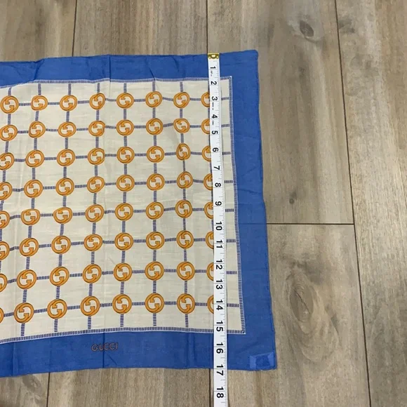 Vtg Gucci scarf - Picture 3 of 8